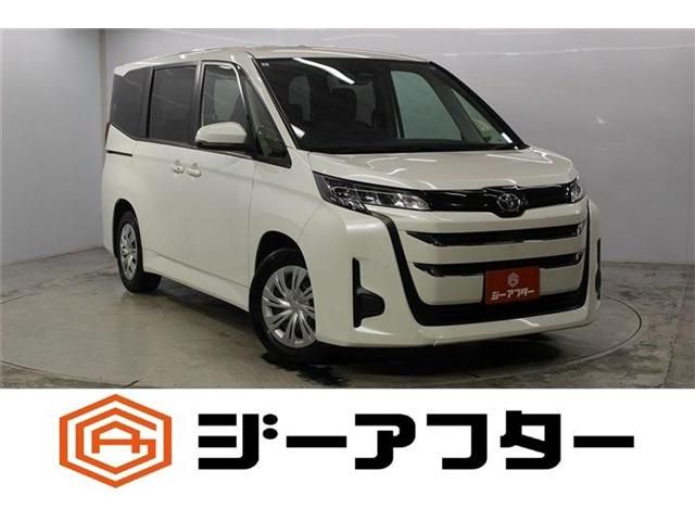 TOYOTA / NOAH