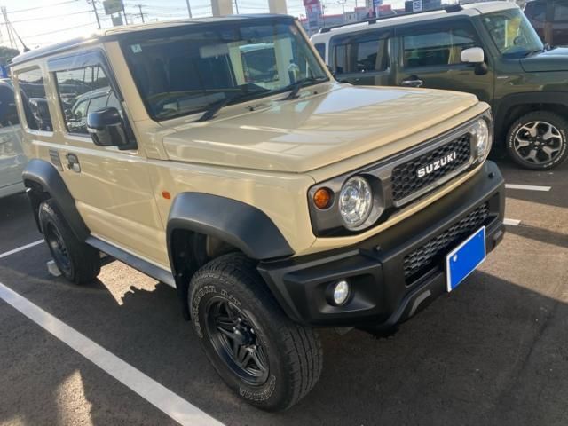 SUZUKI / JIMNY SIERRA
