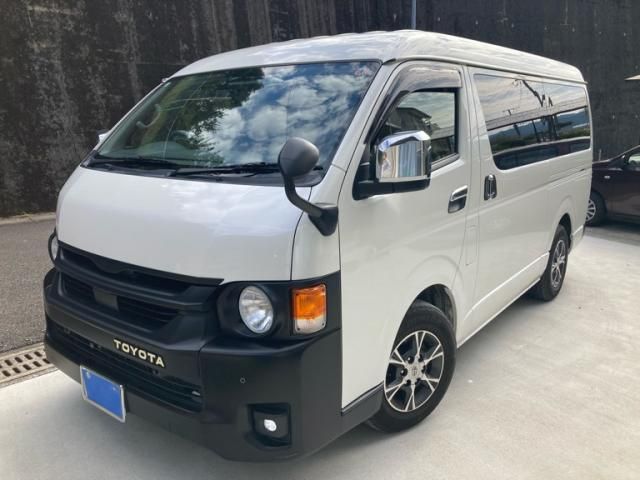 TOYOTA / HIACE wagon