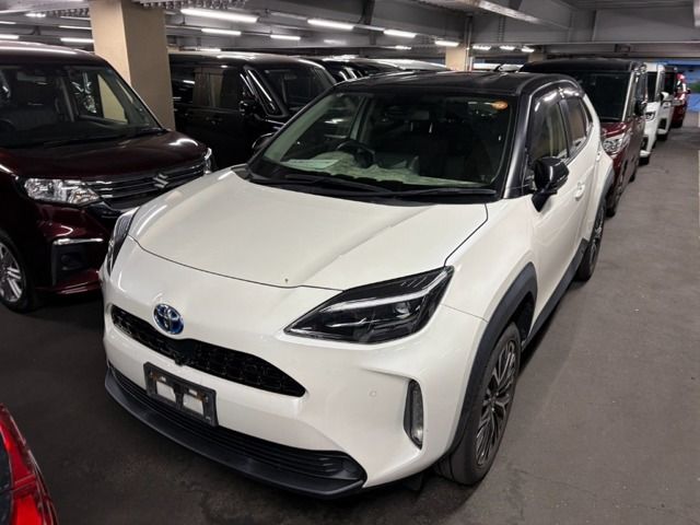 TOYOTA / YARIS CROSS HYBRID