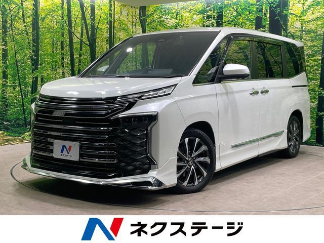 TOYOTA / VOXY