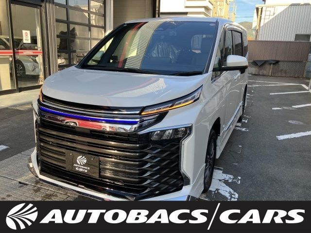 TOYOTA / VOXY 4WD