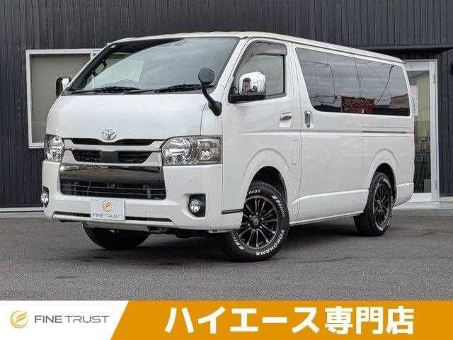 TOYOTA / HIACE van 4WD