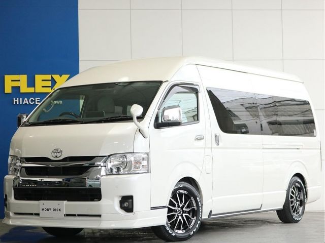 TOYOTA / HIACE COMMUTER 4WD