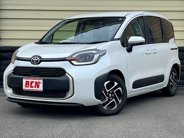 TOYOTA / SIENTA HYBRID