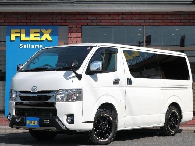 TOYOTA / HIACE van 4WD