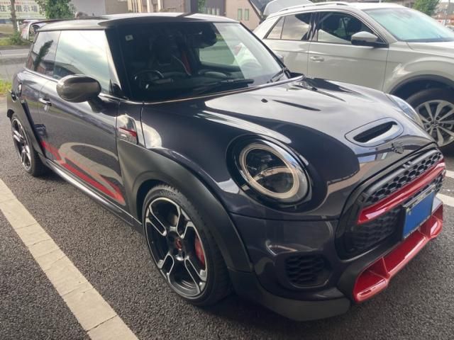 BMW / MINI