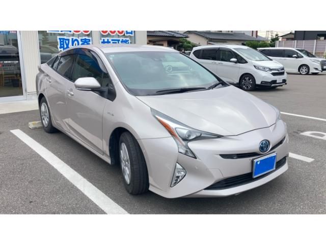 TOYOTA / PRIUS