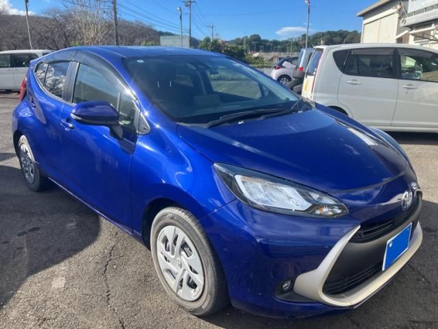 TOYOTA / AQUA