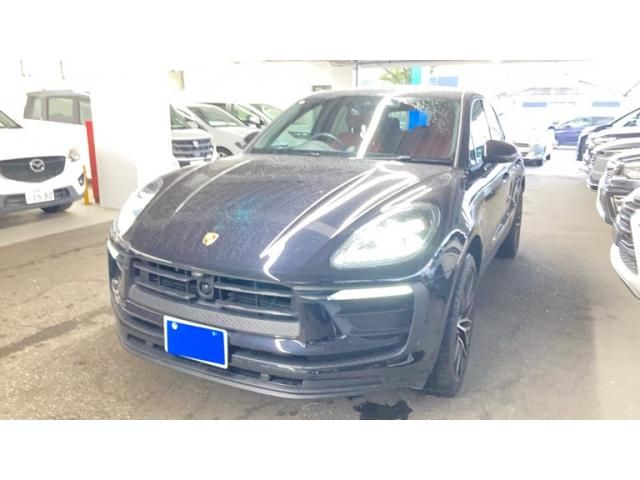 PORSCHE / PORSCHE Macan