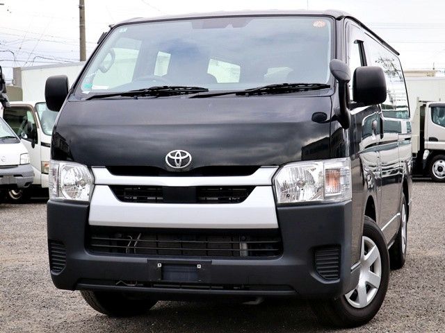 TOYOTA / HIACE van 2WD