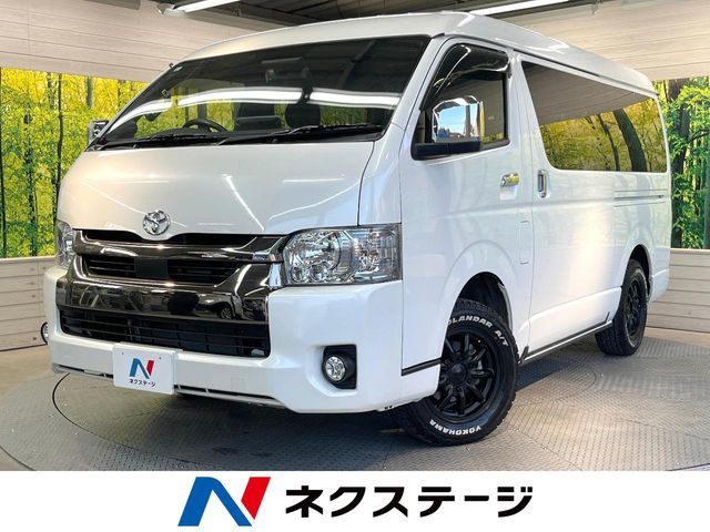 TOYOTA / HIACE van 4WD