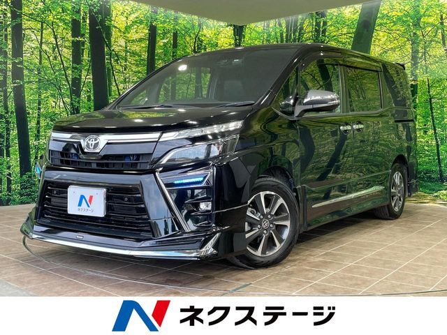 TOYOTA / VOXY