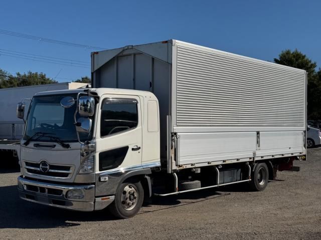 Japanese used car Ref# 1734676 HINO / RANGER
