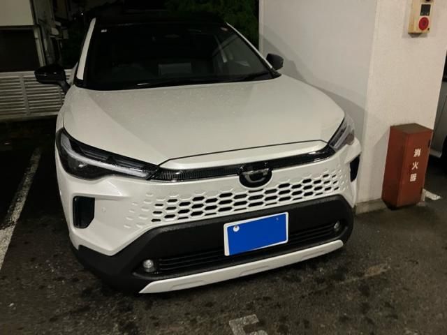 Japanese used car Ref# 1735170 TOYOTA / COROLLA CROSS HYBRID