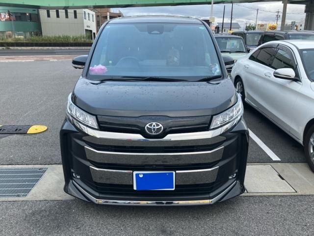 Japanese used car Ref# 1735174 TOYOTA / NOAH