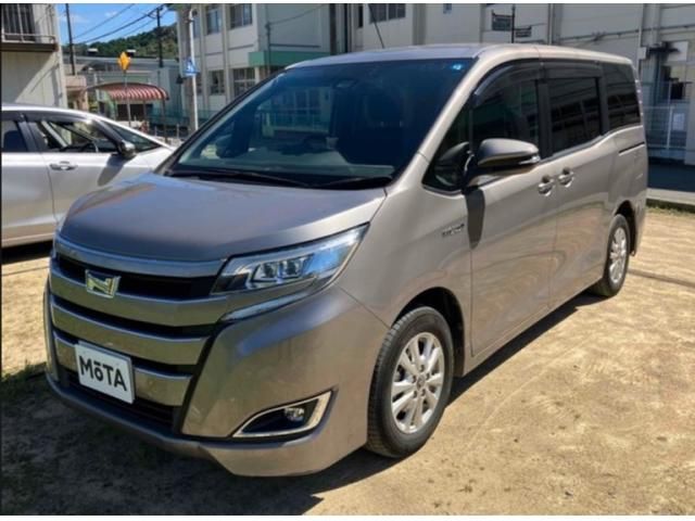 TOYOTA / NOAH HYBRID