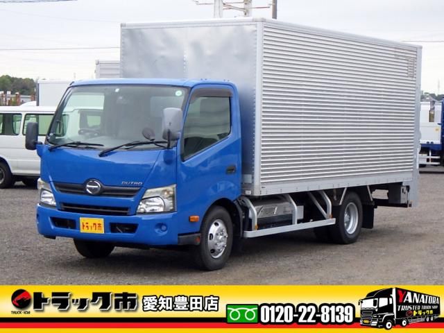 HINO / DUTRO