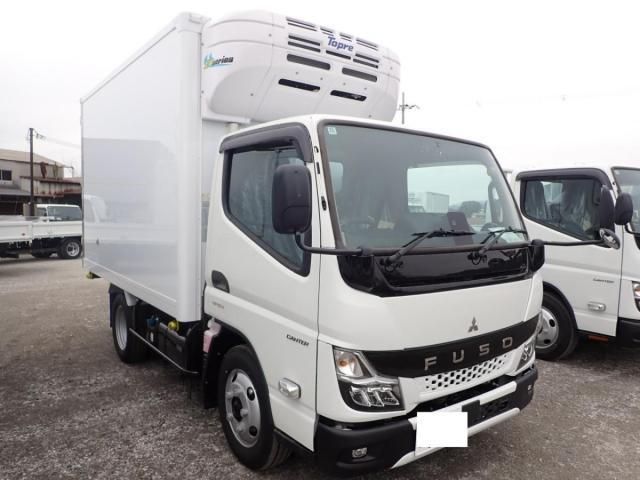Japanese used car Ref# 1735685 MITSUBISHI / CANTER