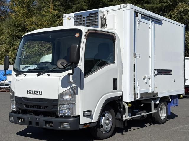 Japanese used car Ref# 1735688 ISUZU / ELF