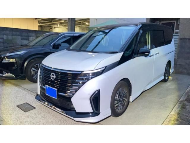 Japanese used car Ref# 1735938 NISSAN / SERENA  WG