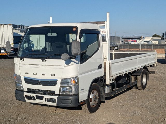 Japanese used car Ref# 1737220 MITSUBISHI / CANTER