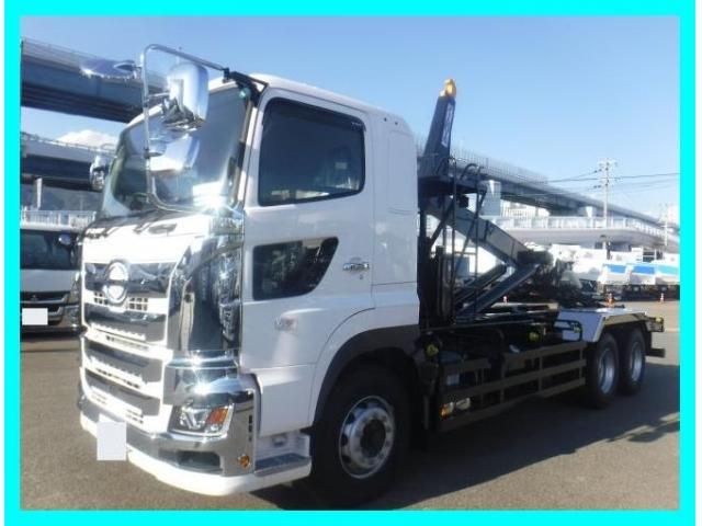 Japanese used car Ref# 1737491 HINO / PROFIA