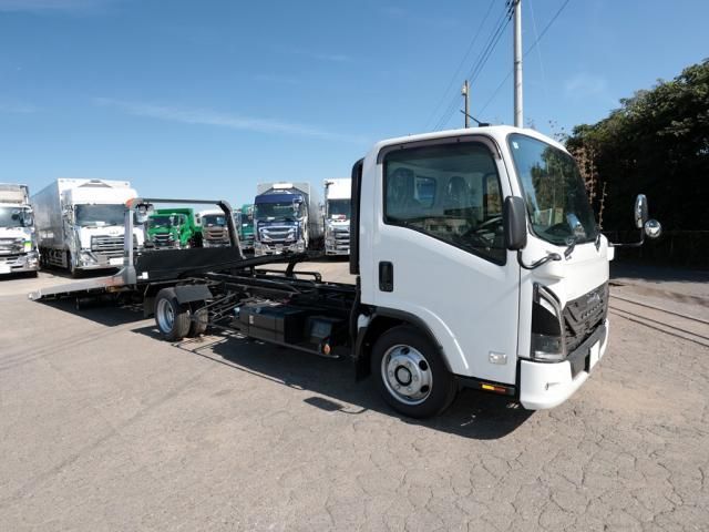 Japanese used car Ref# 1737997 ISUZU / ELF