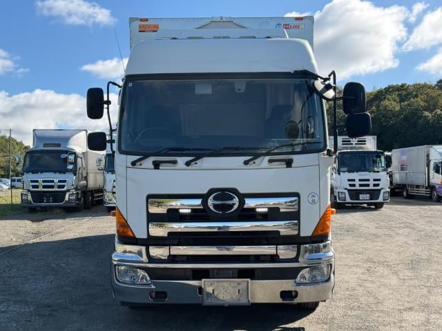 HINO / PROFIA