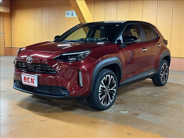 TOYOTA / YARIS CROSS